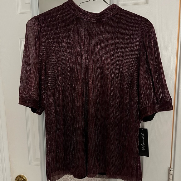 Burgundy soft sparkly blouse - Picture 1 of 4